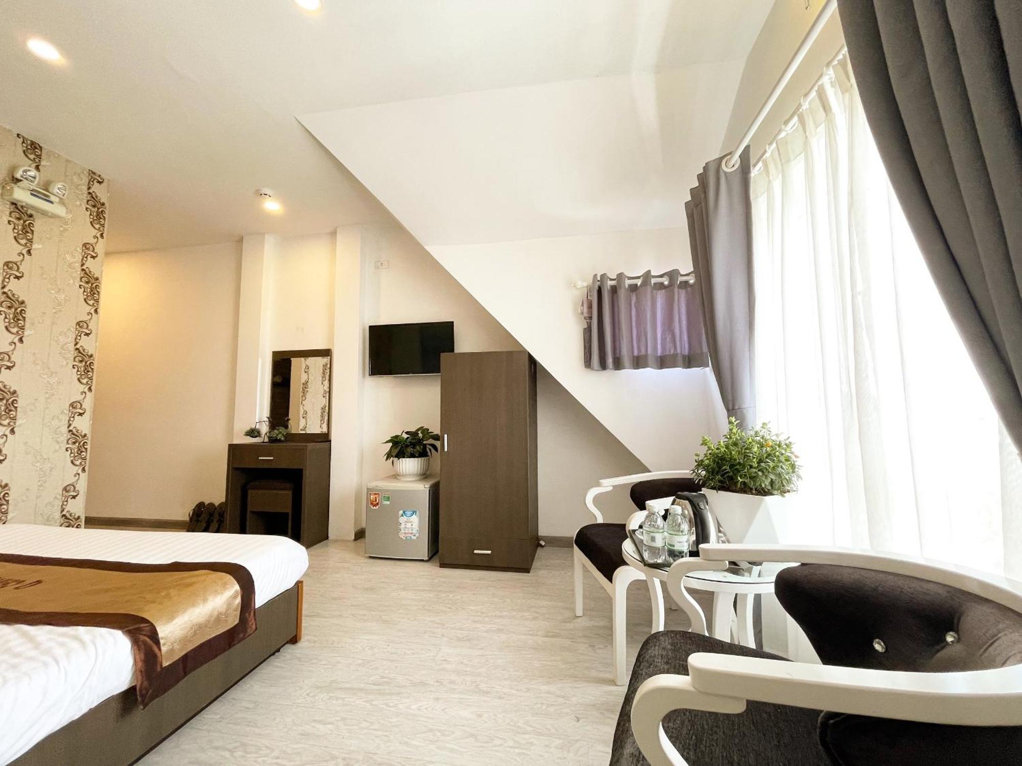 Q-Center Dalat Hotel Exterior photo